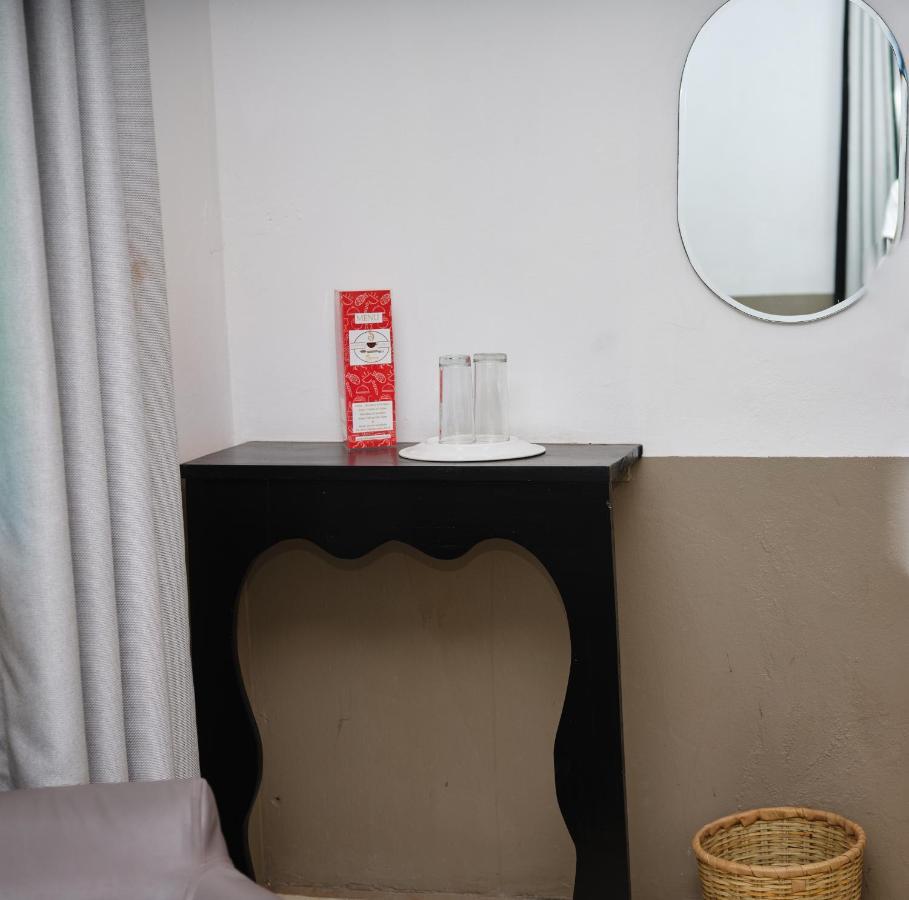 Pelican Residence Fajara Εξωτερικό φωτογραφία
