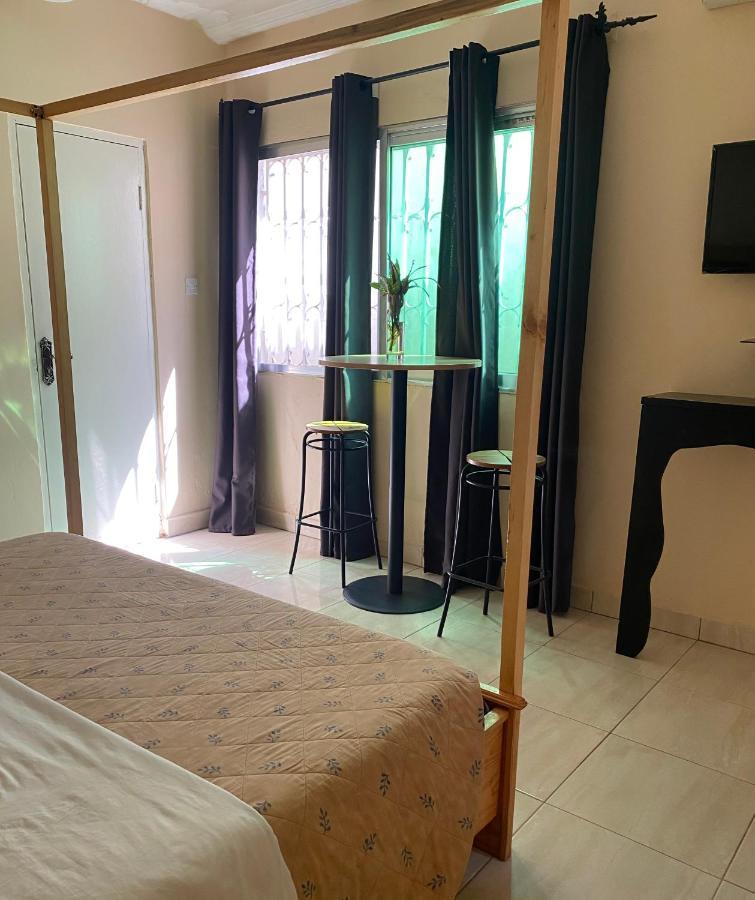 Pelican Residence Fajara Εξωτερικό φωτογραφία