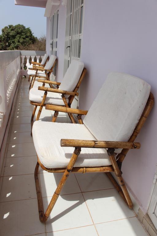 Pelican Residence Fajara Εξωτερικό φωτογραφία