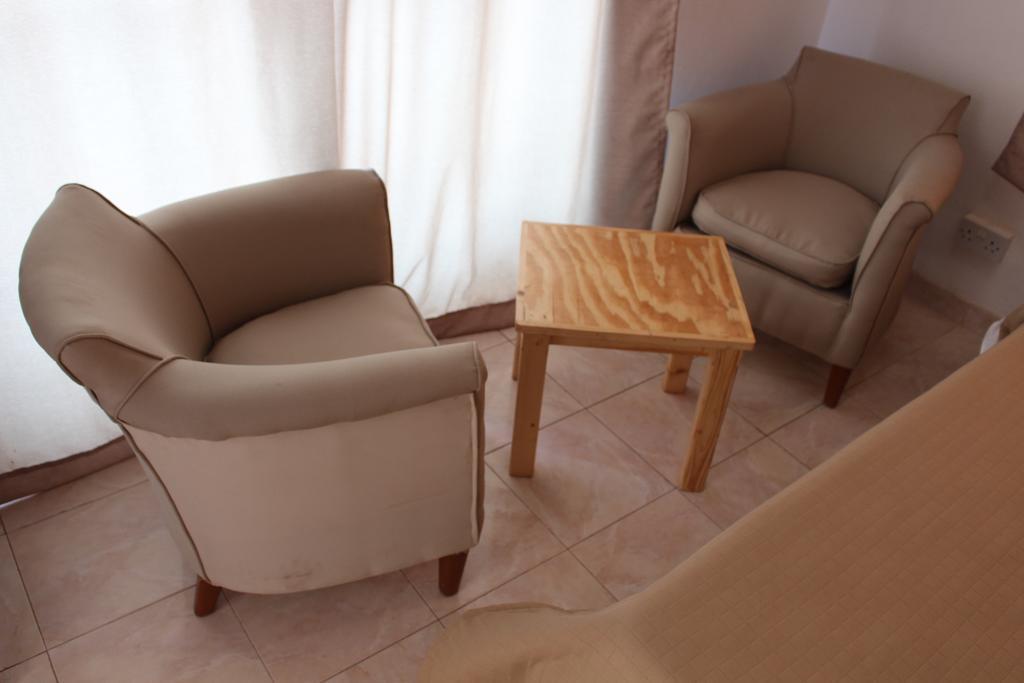 Pelican Residence Fajara Δωμάτιο φωτογραφία