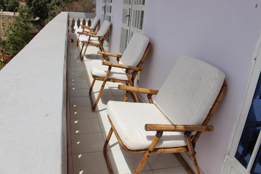Pelican Residence Fajara Δωμάτιο φωτογραφία