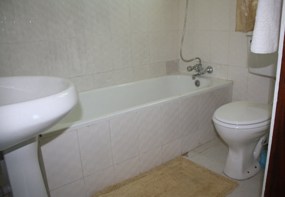 Pelican Residence Fajara Εξωτερικό φωτογραφία